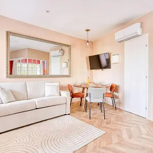 Apartamento Proche Parc Monceau Pereire - Iii, París